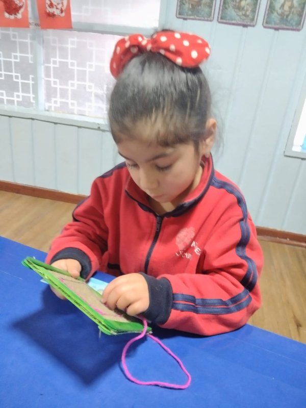 ¡Aprendemos creando! Prekínder fortalece su motricidad a través del bordado